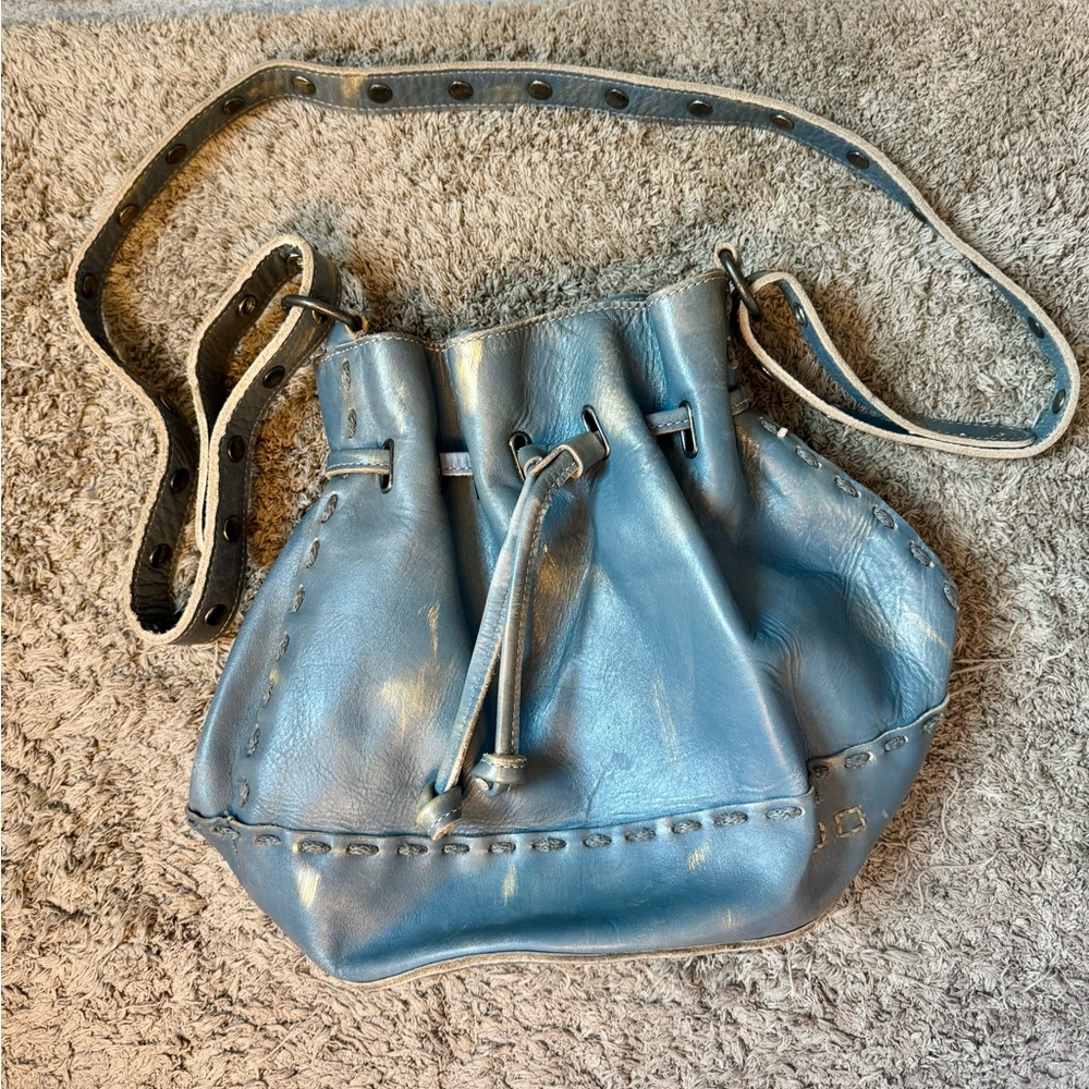 BedStu Blue/Gray gold accents Leather Bucket Bag distressed RARE